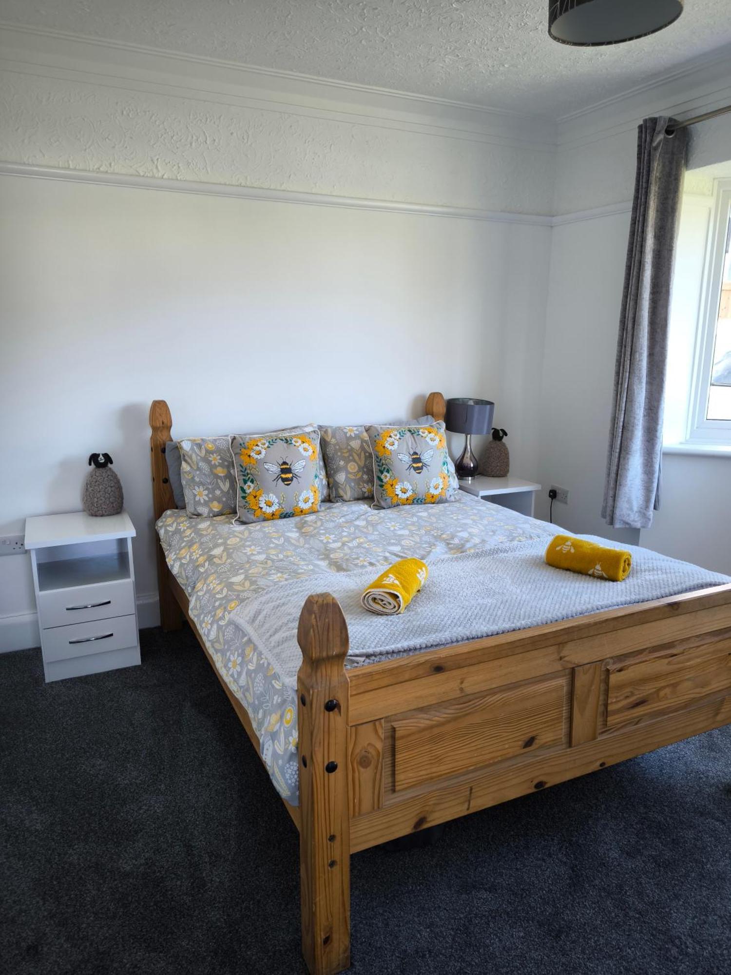 Holiday home Laragh Situated In The Heart Of Conwy County Deganwy